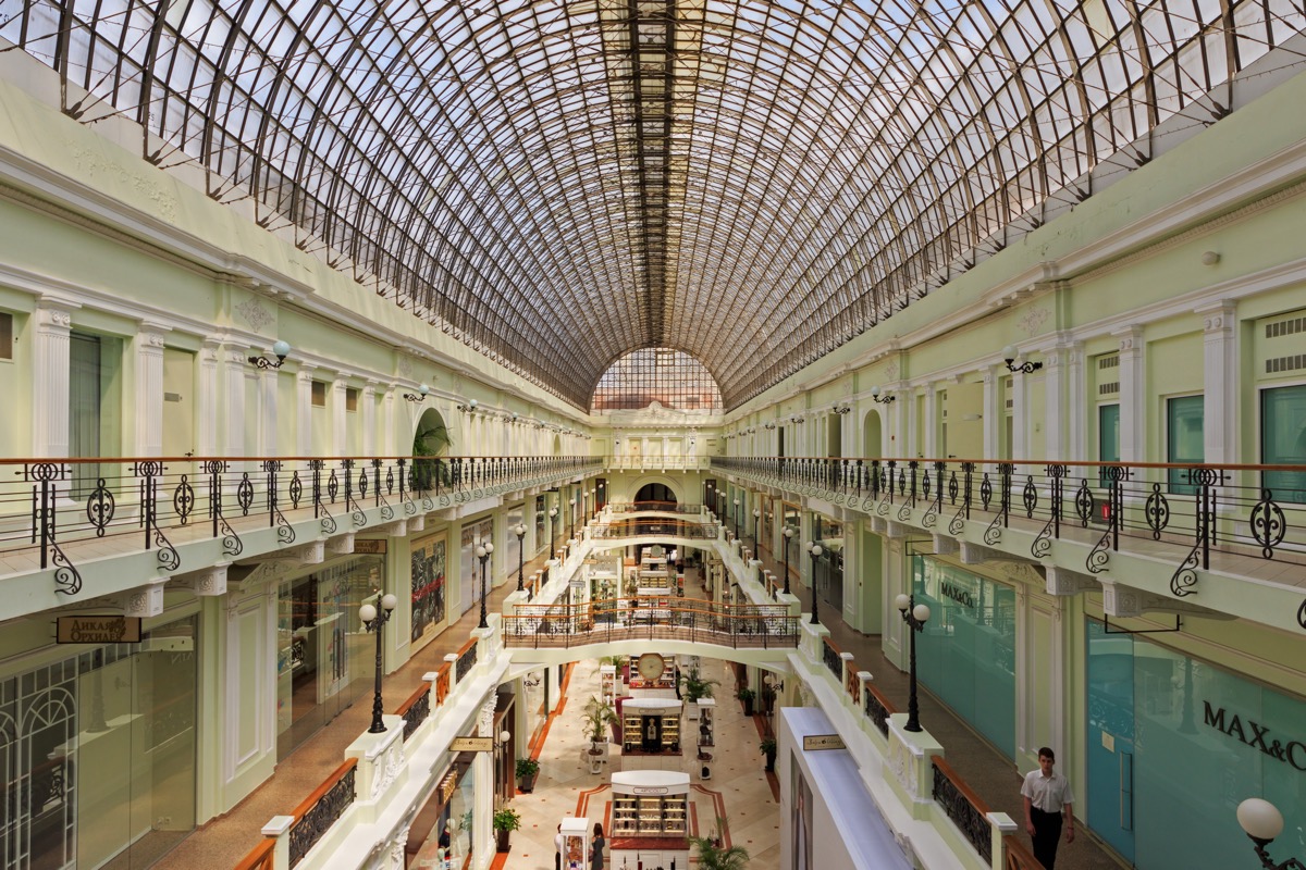 Retail & Logistics